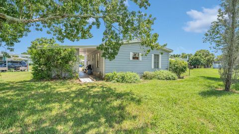 A home in ZELLWOOD