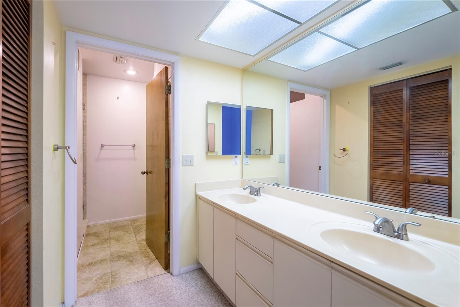 PASADENA COVE CONDO - Residential