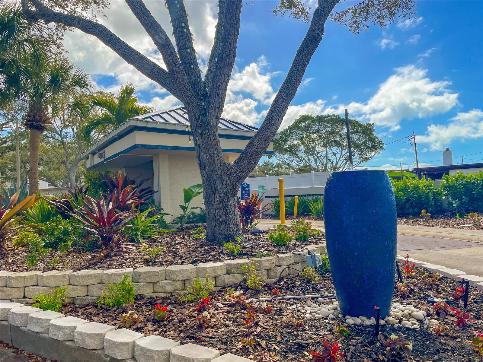 PASADENA COVE CONDO - Residential