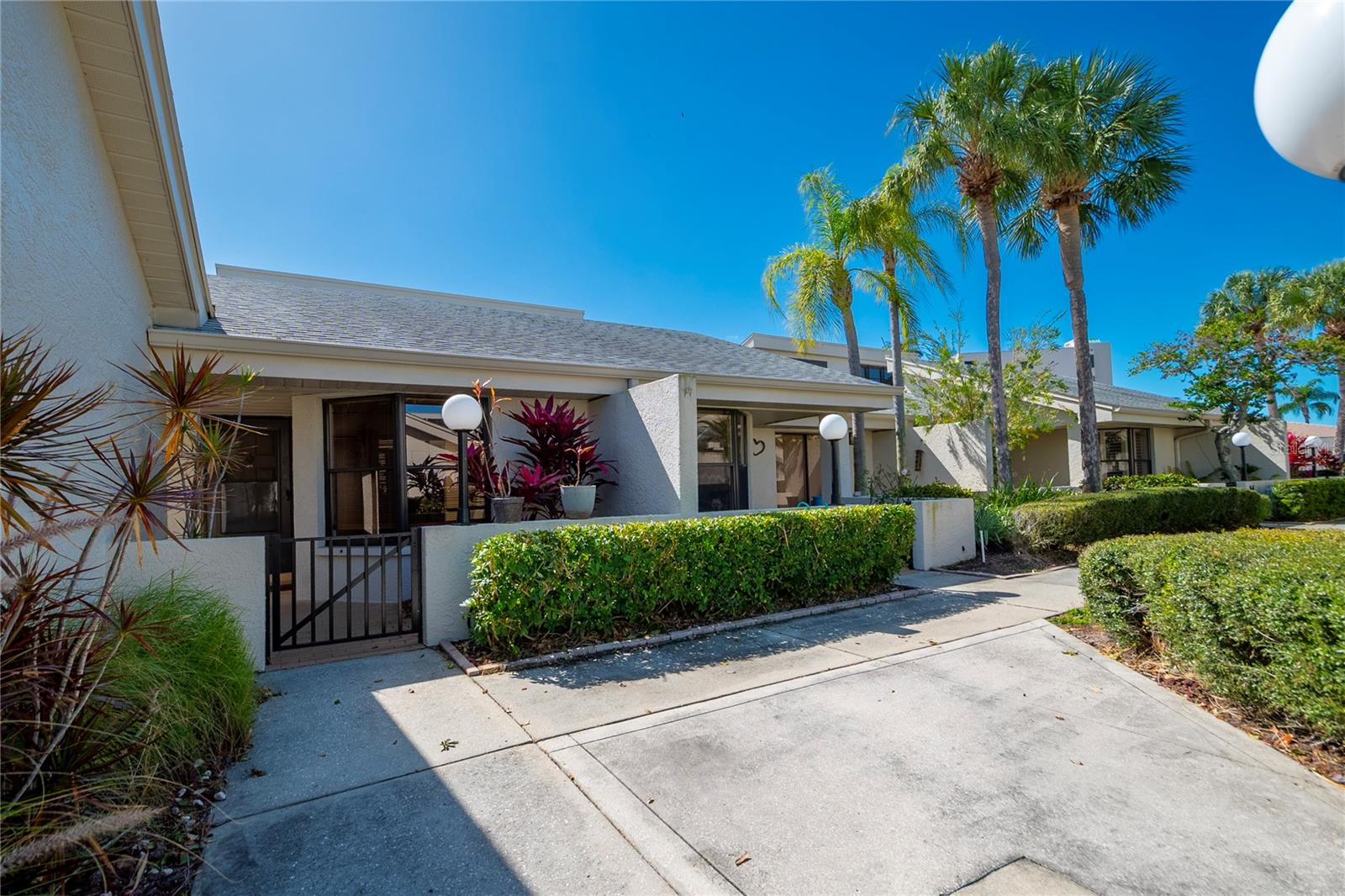 PASADENA COVE CONDO - Residential