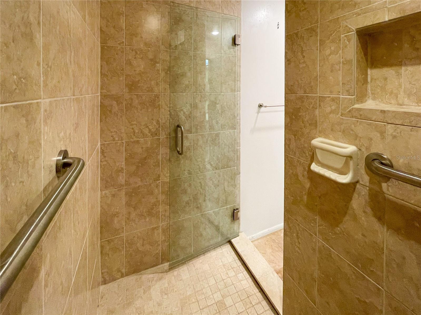 PASADENA COVE CONDO - Residential