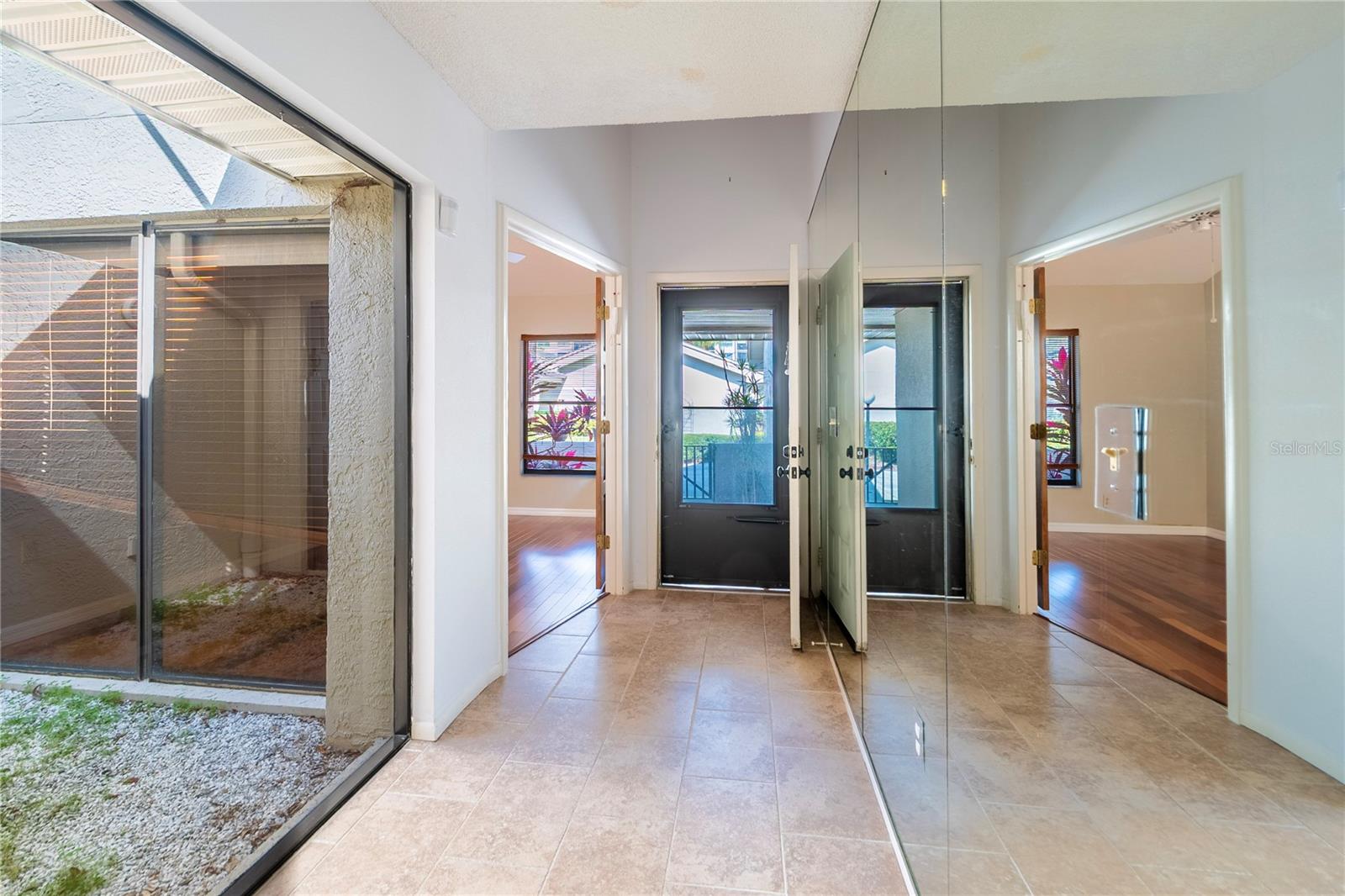 PASADENA COVE CONDO - Residential