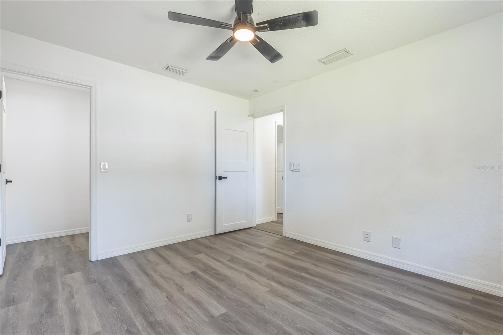 PORT CHARLOTTE SUB 25 - Residential Lease