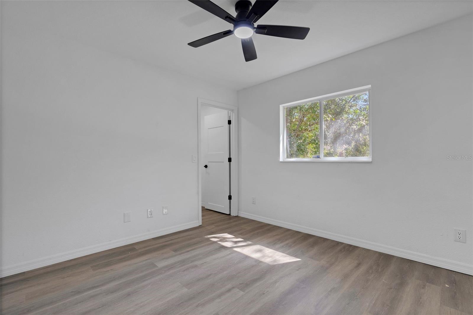 PORT CHARLOTTE SUB 25 - Residential Lease