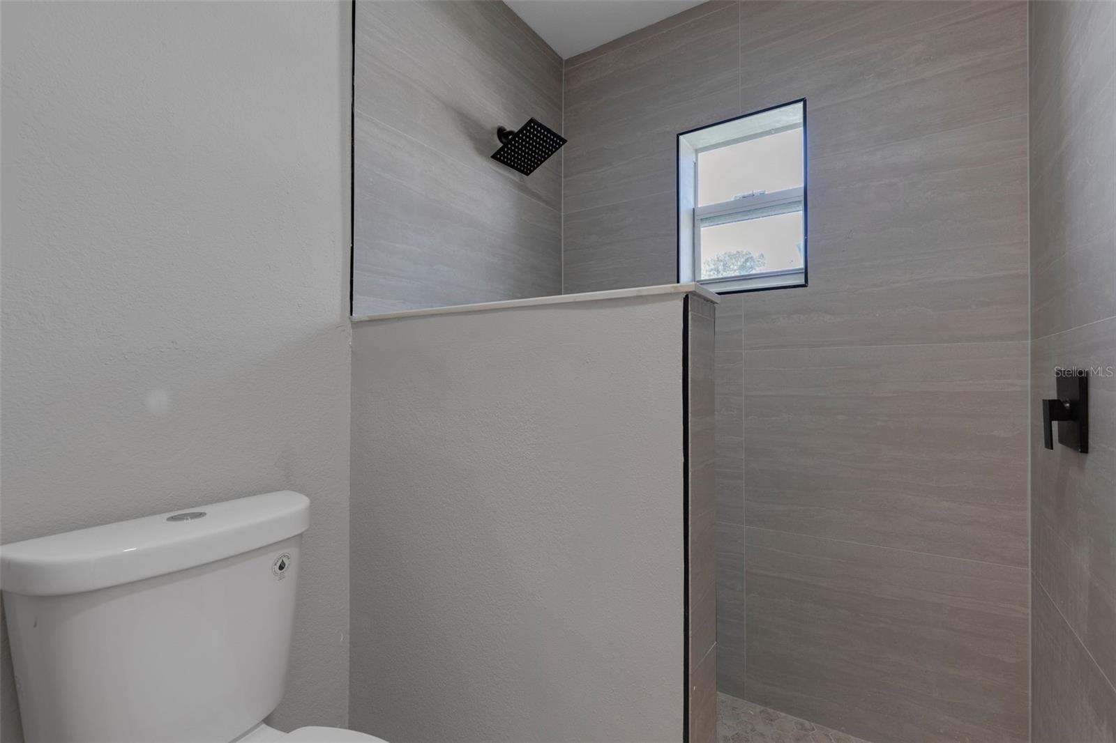 PORT CHARLOTTE SUB 25 - Residential Lease