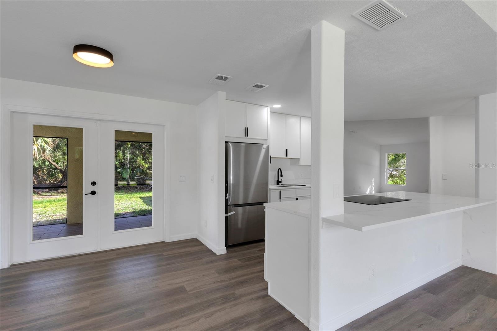 PORT CHARLOTTE SUB 25 - Residential Lease