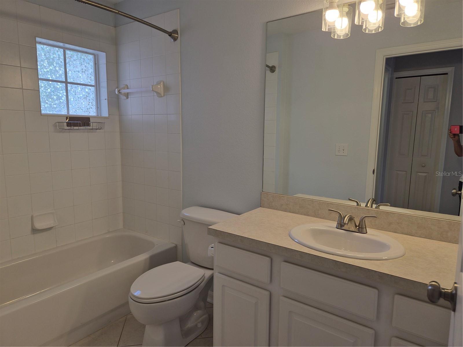 GREENBROOK VILLAGE SUBPHASE GG - Residential Lease