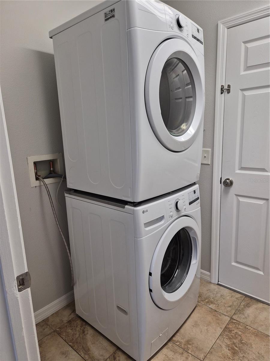 GREENBROOK VILLAGE SUBPHASE GG - Residential Lease