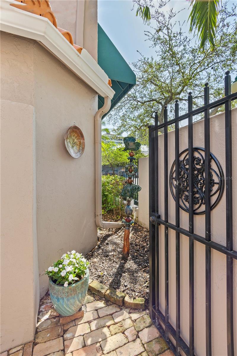 PLAT OF SARASOTA EXHIBIT - Residential