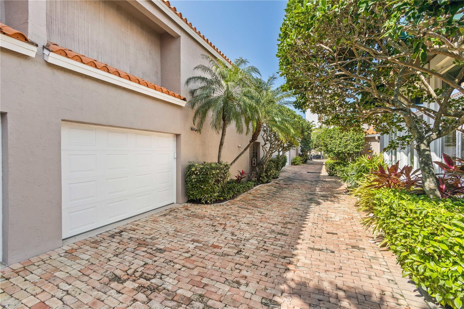 PLAT OF SARASOTA EXHIBIT - Residential