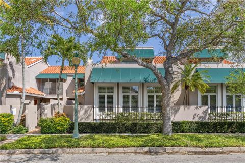 200 COCOANUT AVENUE 5 SARASOTA FL 34236