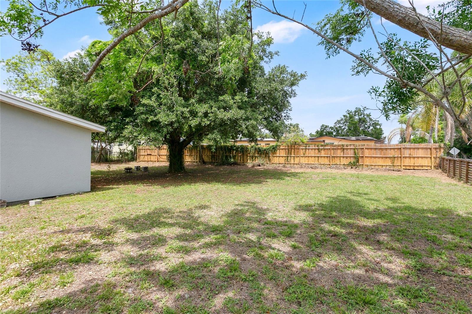 PINE HILLS PARK SUB - Residential