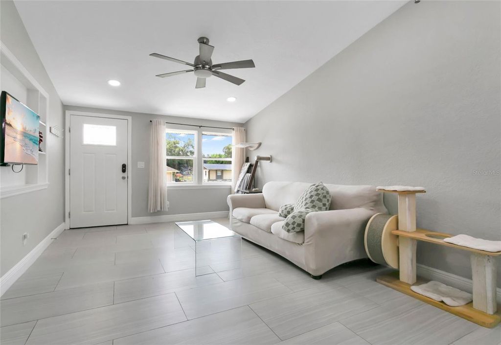 Photo of 4501 Jim Glenn Drive, Orlando, FL 32808 (MLS # O6401439)