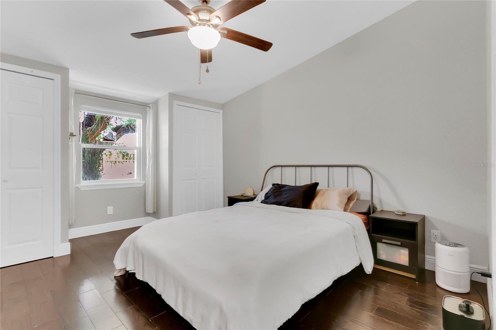 PINE HILLS PARK SUB - Residential