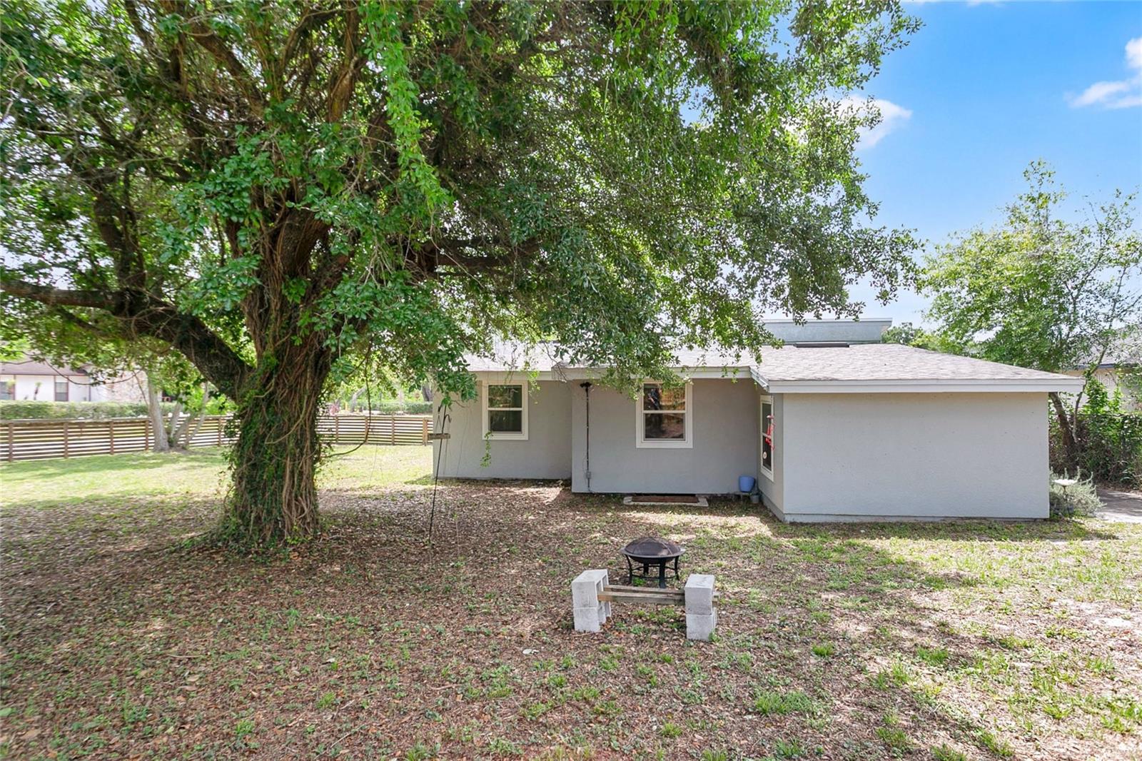 PINE HILLS PARK SUB - Residential