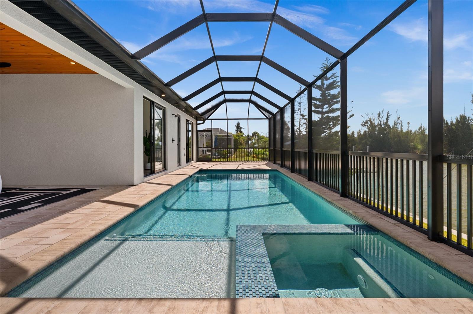 10522 RIVERSIDE ROAD