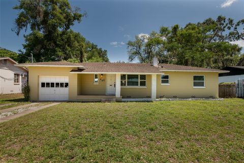 Photo of 519 Vern Drive, Orlando, FL 32805 (MLS # O6393540)