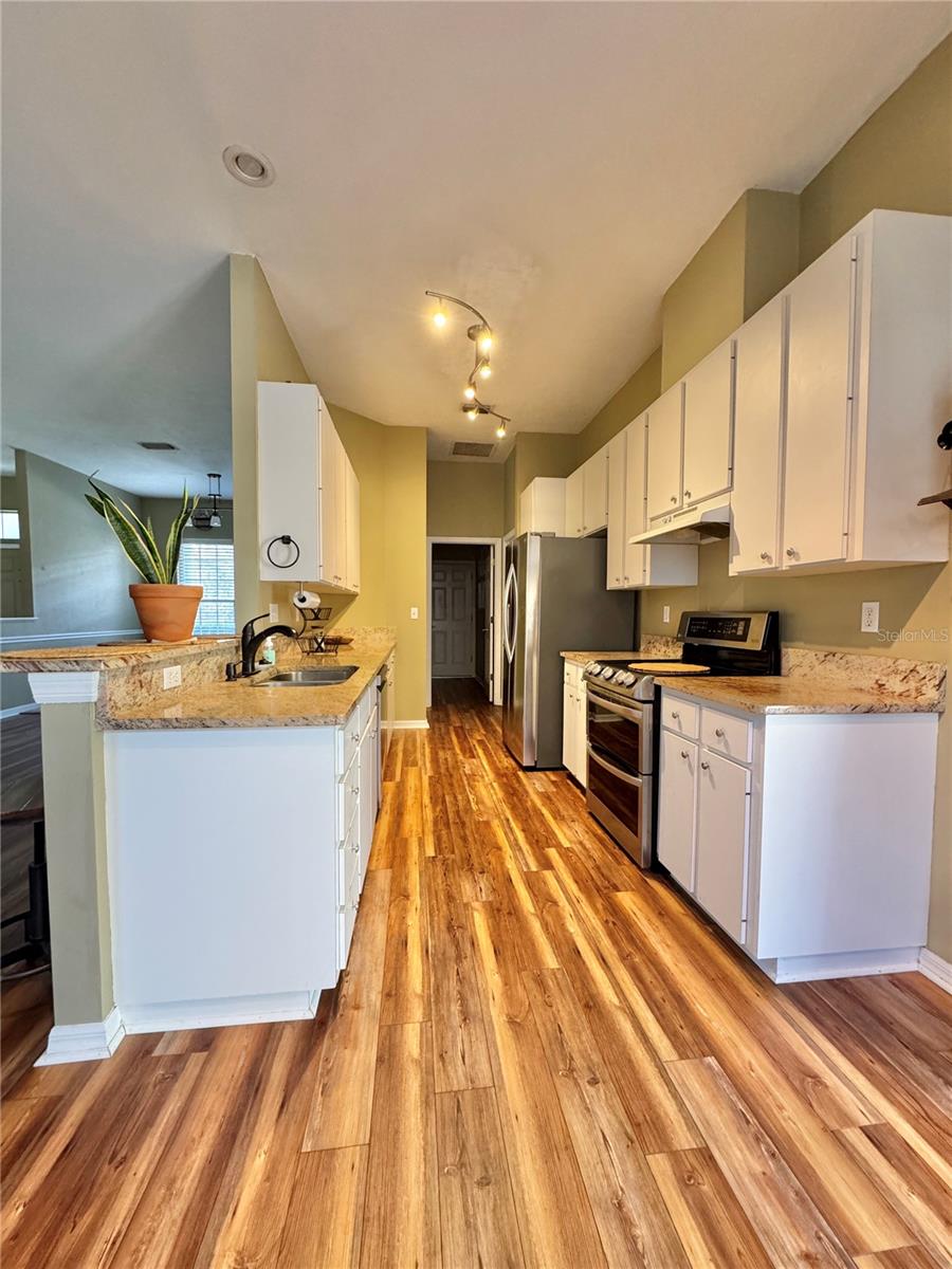 10505 NW 60TH TERRACE