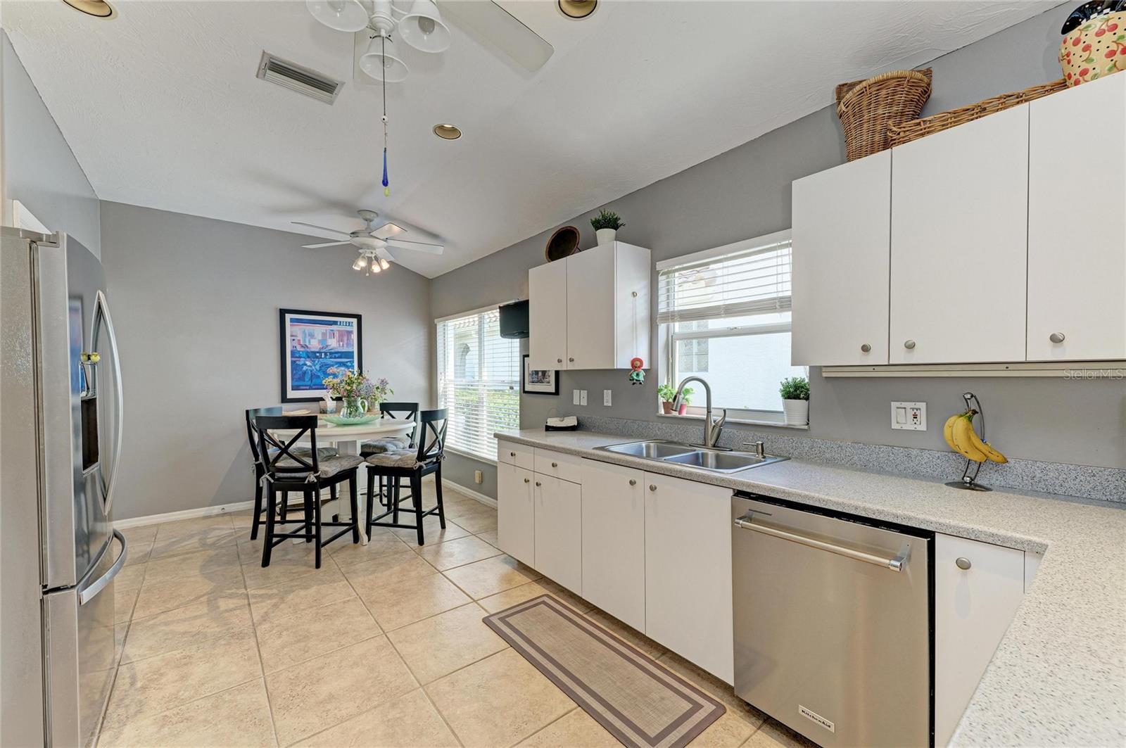 MIRA LAGO AT PALMER RANCH PH 3 - Residential