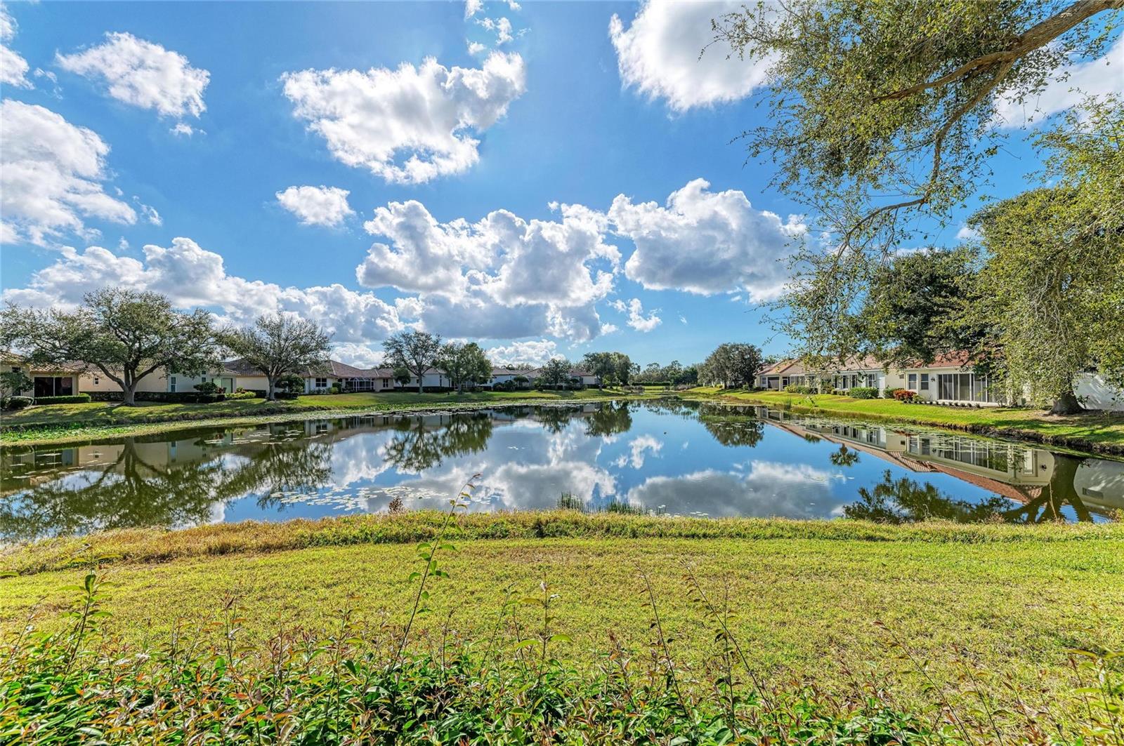 MIRA LAGO AT PALMER RANCH PH 3 - Residential