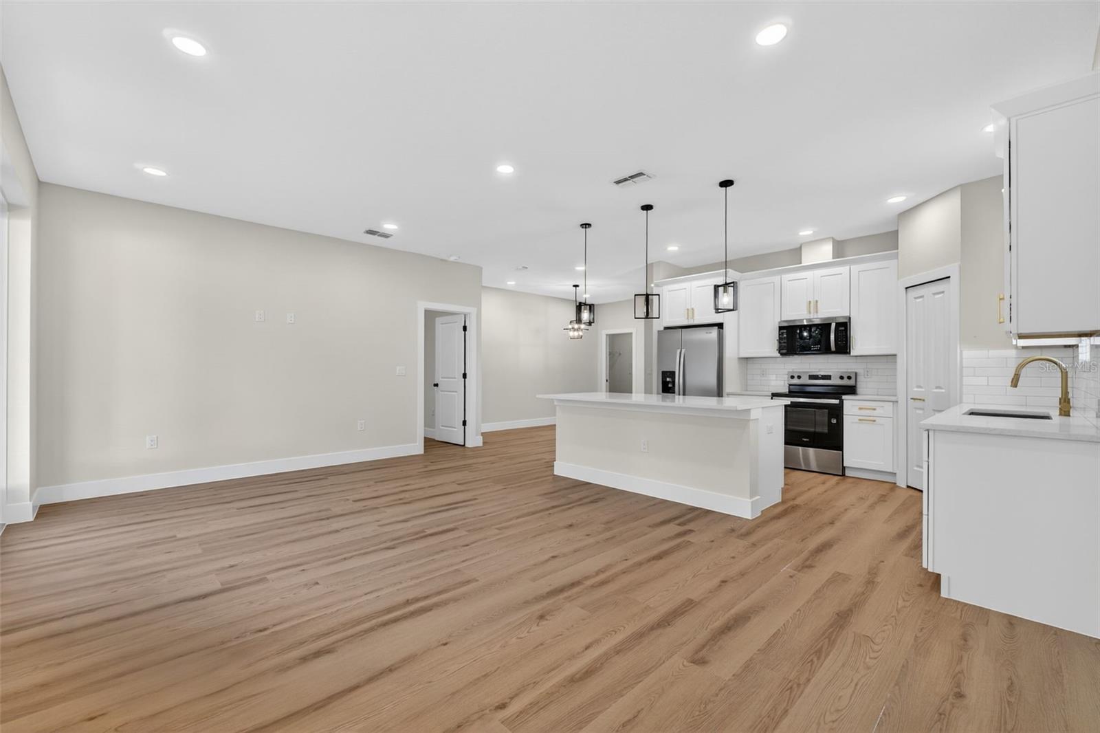 H AND H HOMESITES - Residential