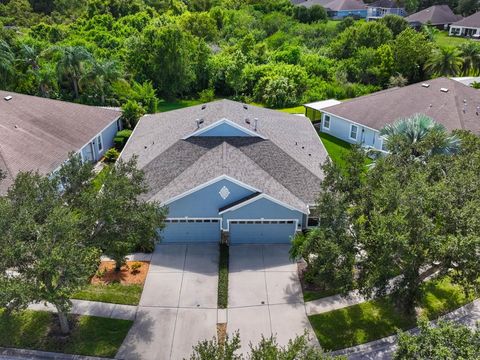 Photo of 7413 Surrey Wood Lane, Apollo Beach, FL 33572 (MLS # TB8374126)