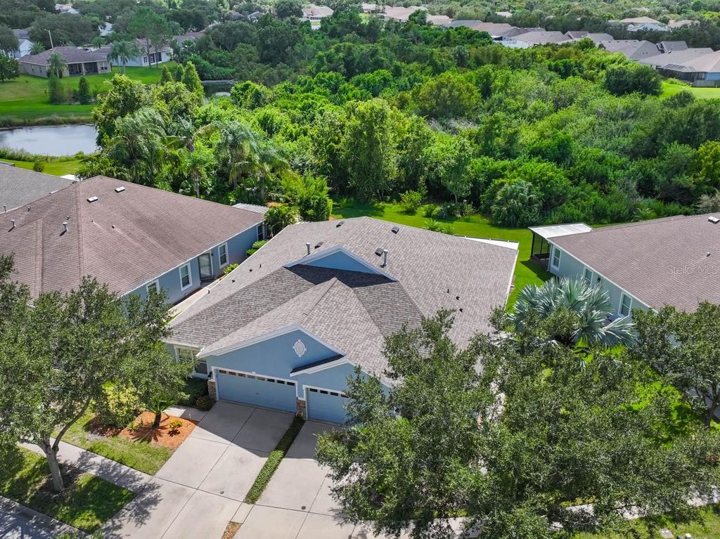 Photo of 7413 Surrey Wood Lane, Apollo Beach, FL 33572 (MLS # TB8374126)