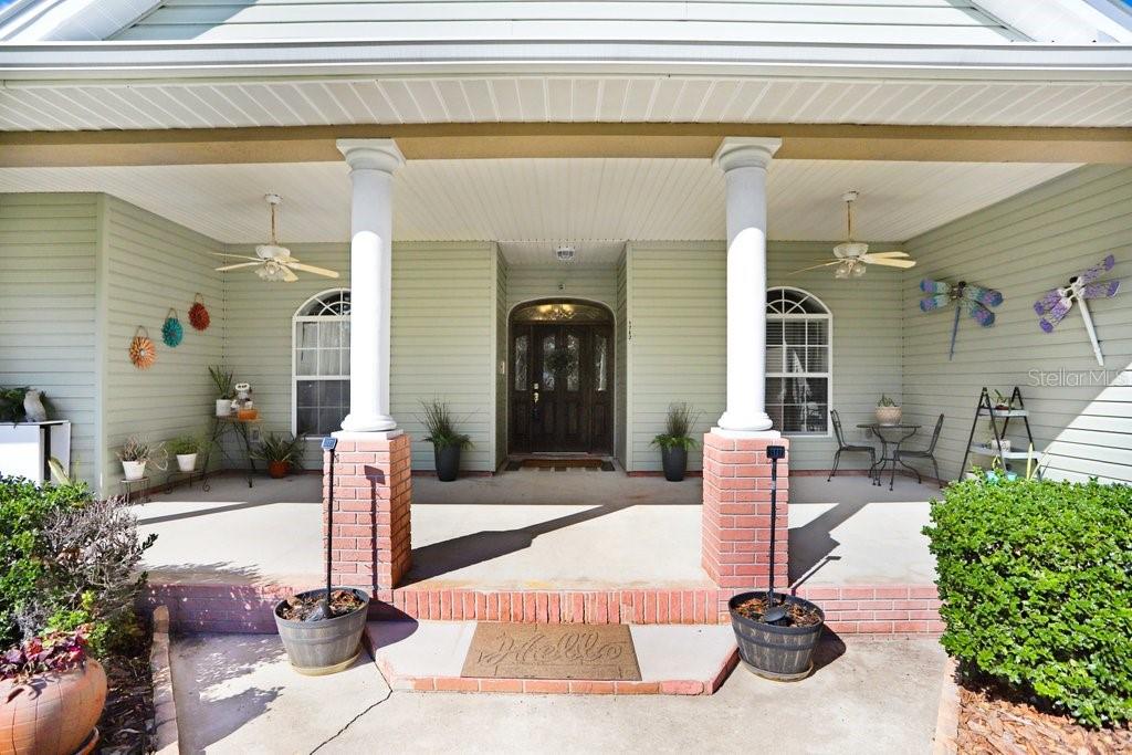 1702 W KNIGHTS GRIFFIN ROAD