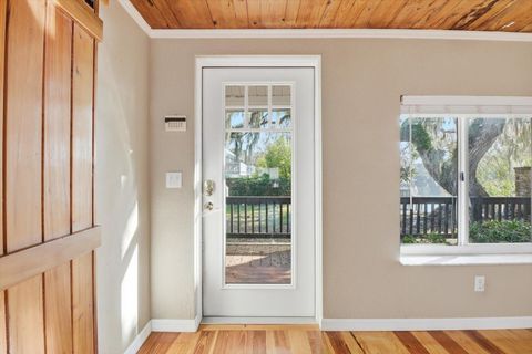 Tiny photo for 5415 Riverside Drive, Yankeetown, FL 34498 (MLS # TB8462066)