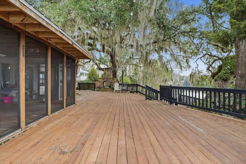 Tiny photo for 5415 Riverside Drive, Yankeetown, FL 34498 (MLS # TB8462066)