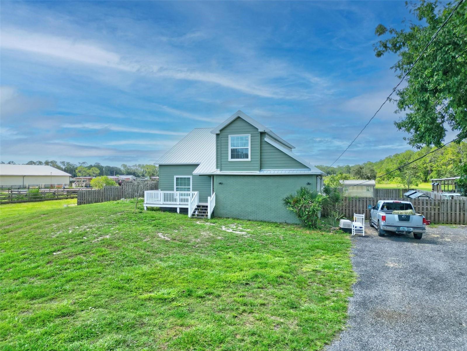 3834 PIONEER TRAIL