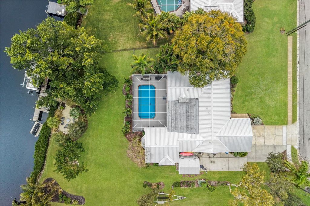 Photo of 415 65th Street Court NW, Bradenton, FL 34209 (MLS # A4675583)