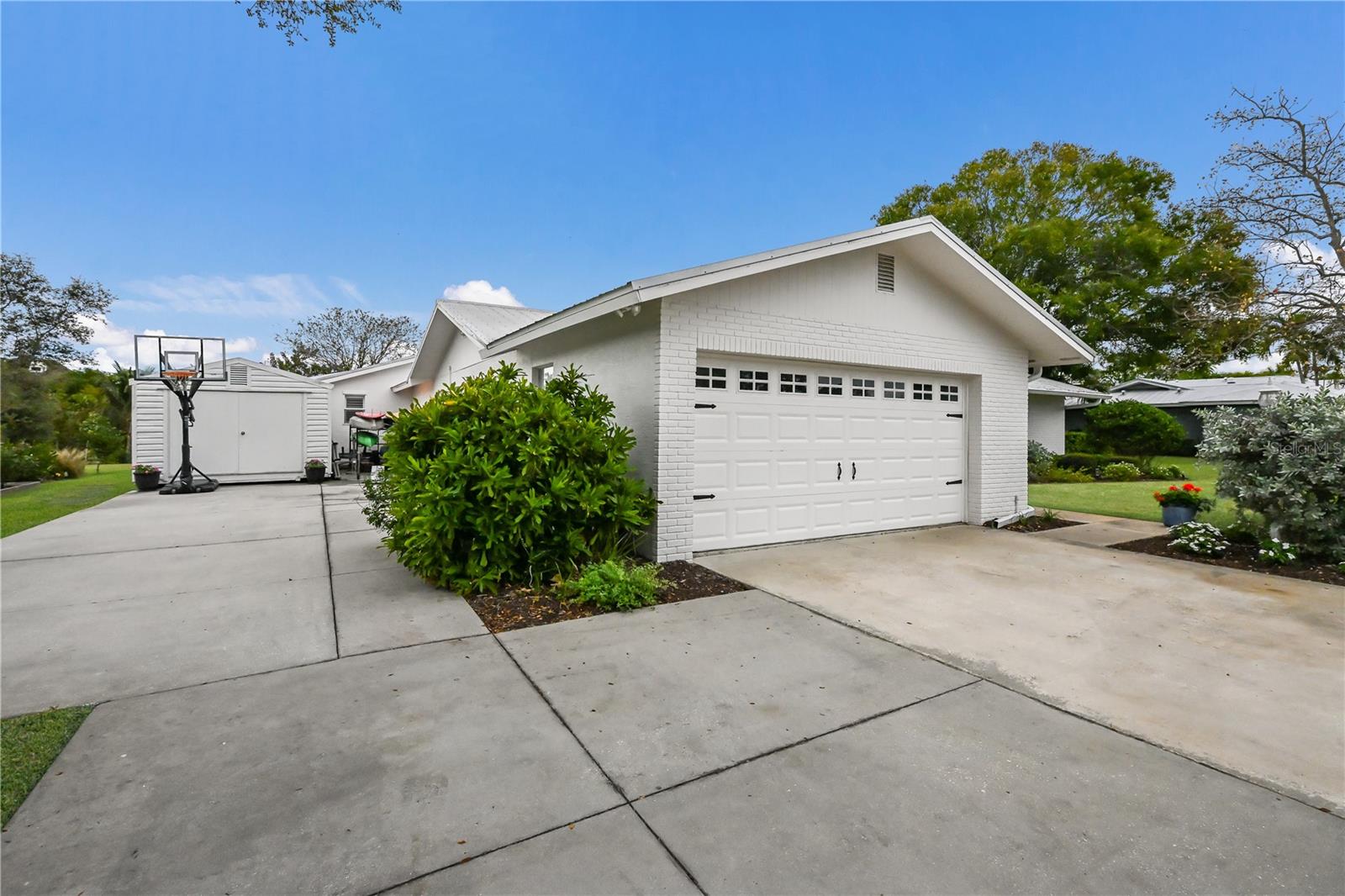 BELAIR BAYOU - Residential