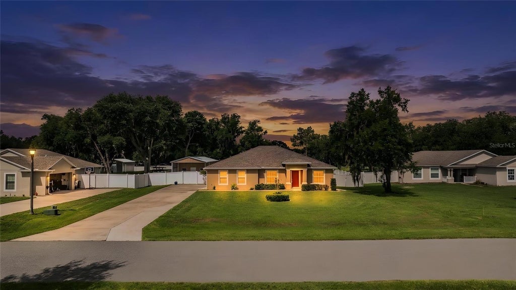 Photo of 6419 English Creek Drive, Lakeland, FL 33811 (MLS # TB8543416)