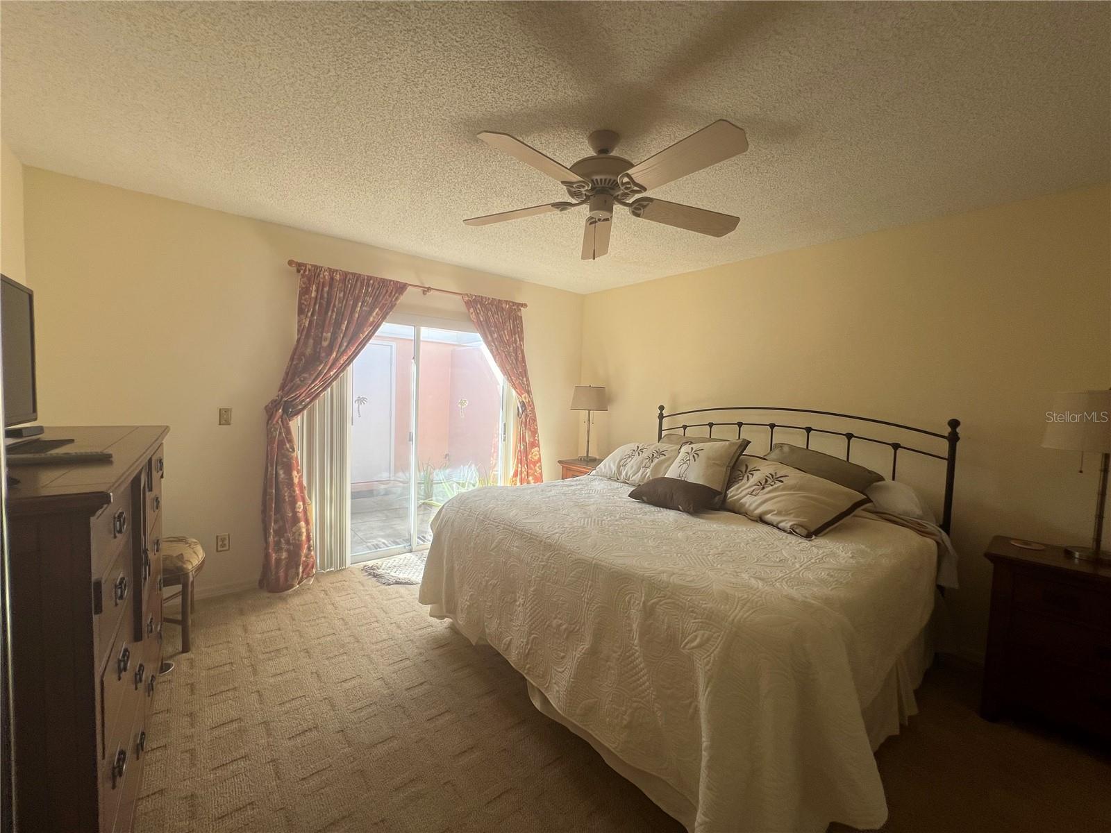 AUGUSTA VILLAS AT PLAN - Residential Lease
