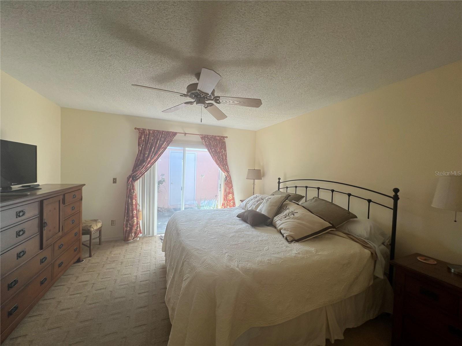 AUGUSTA VILLAS AT PLAN - Residential Lease