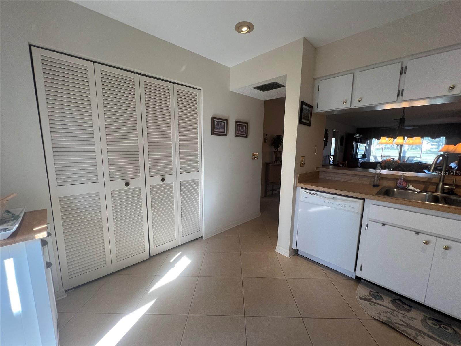 AUGUSTA VILLAS AT PLAN - Residential Lease