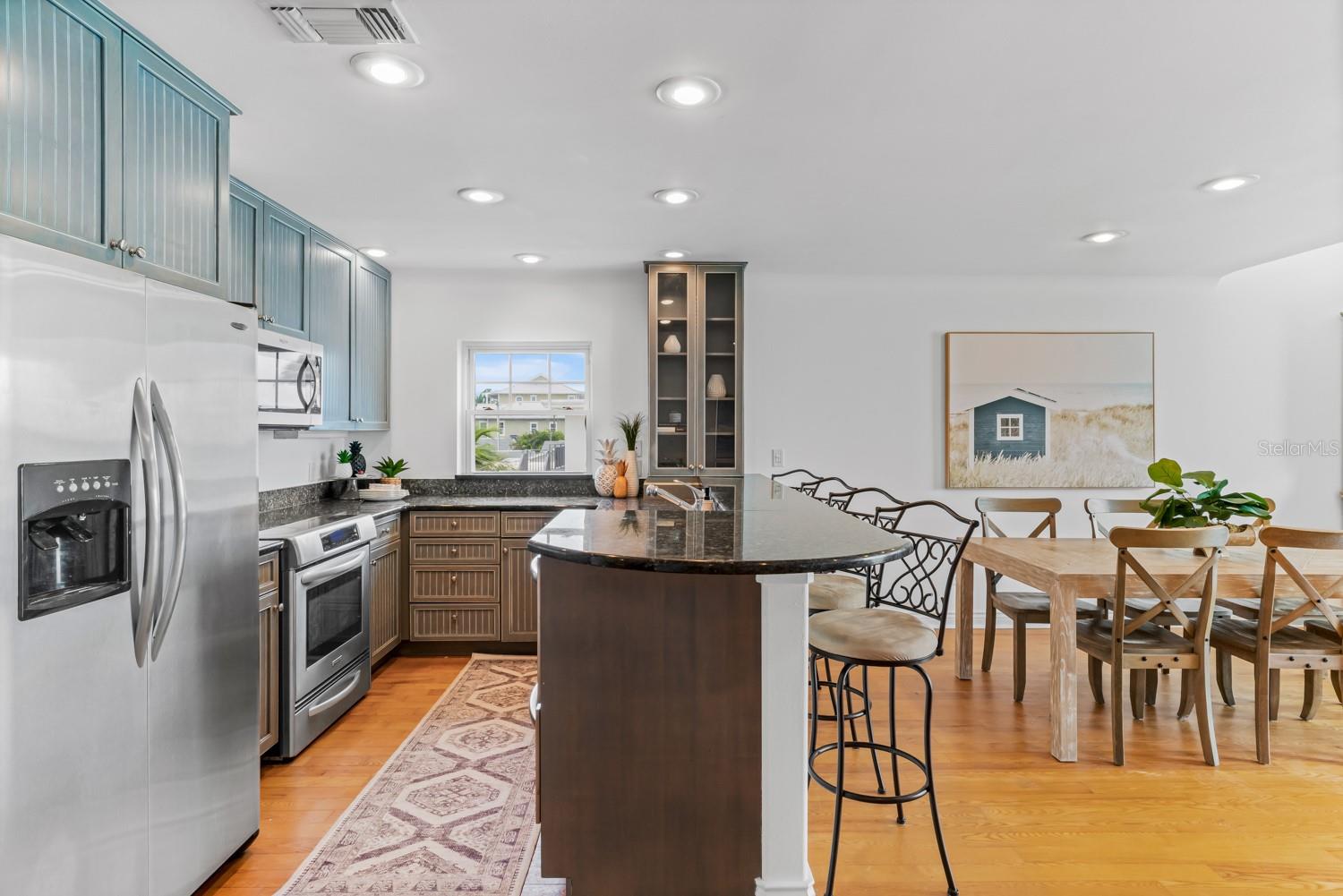 SUNSET BEACH - Residential