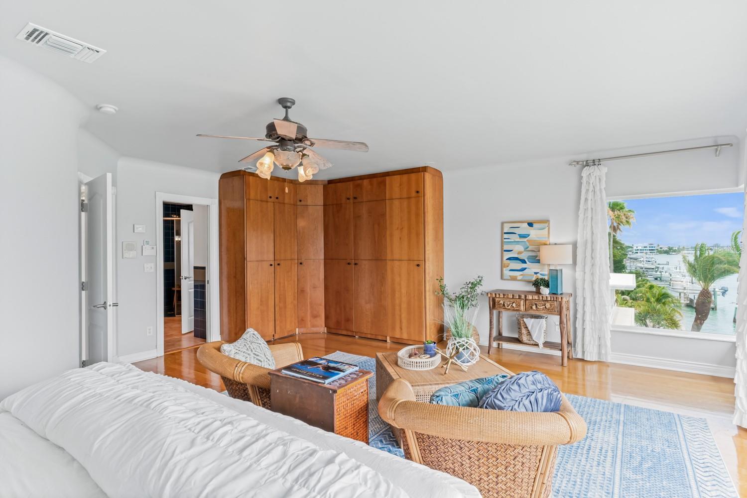 SUNSET BEACH - Residential