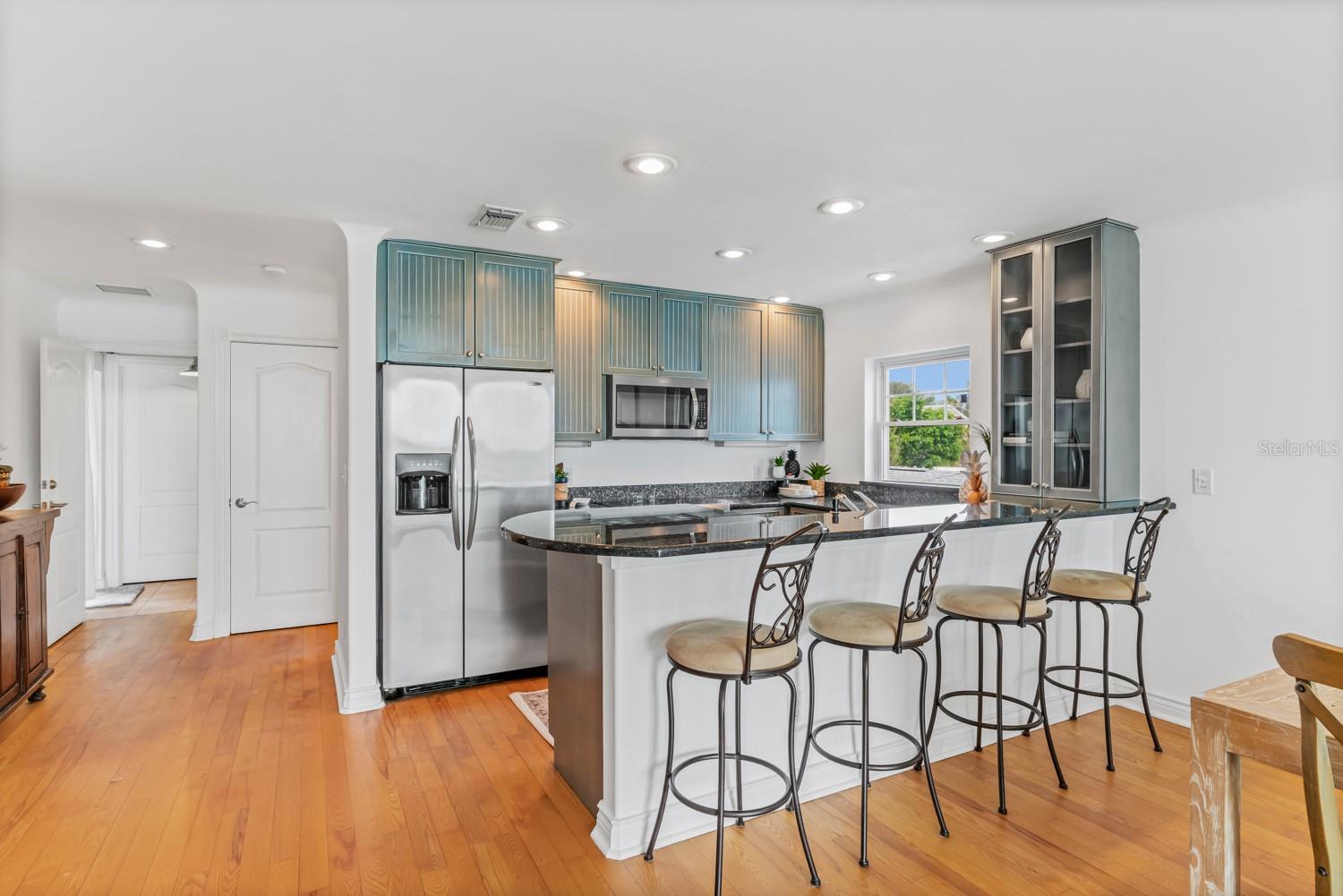 SUNSET BEACH - Residential