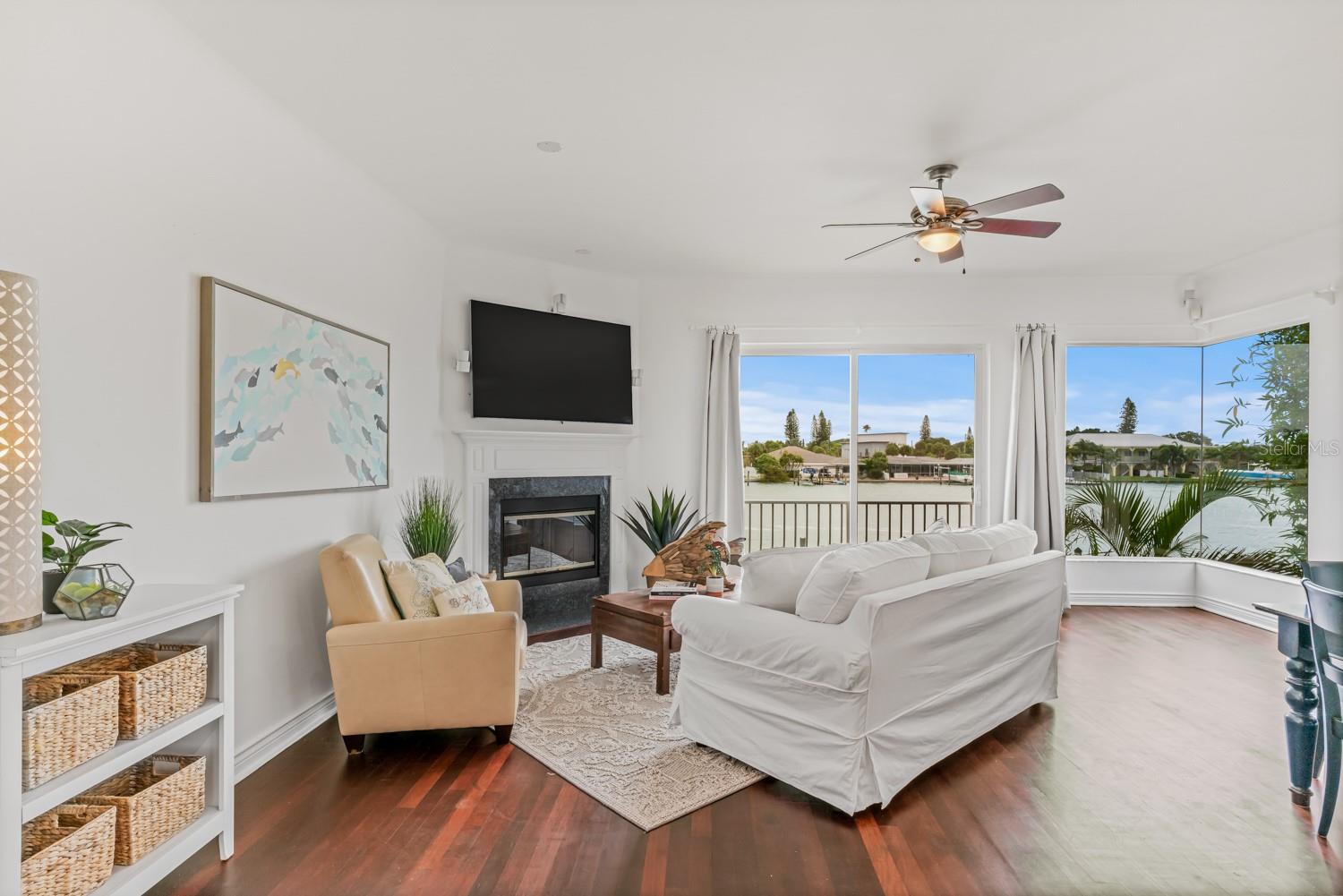 SUNSET BEACH - Residential