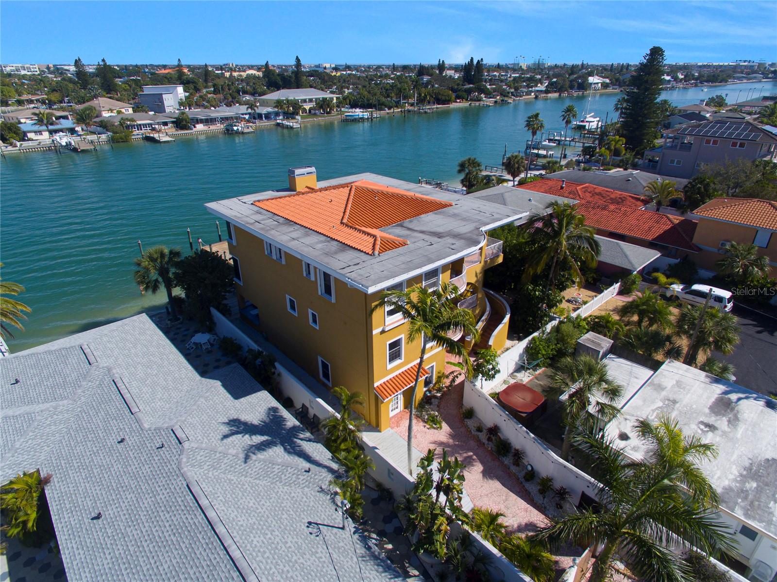 SUNSET BEACH - Residential