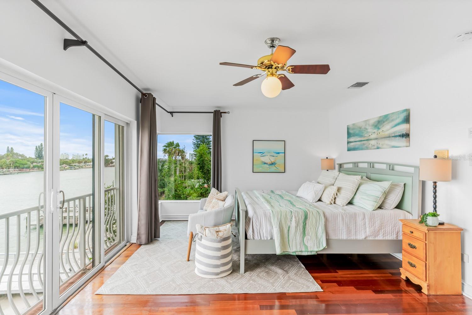 SUNSET BEACH - Residential