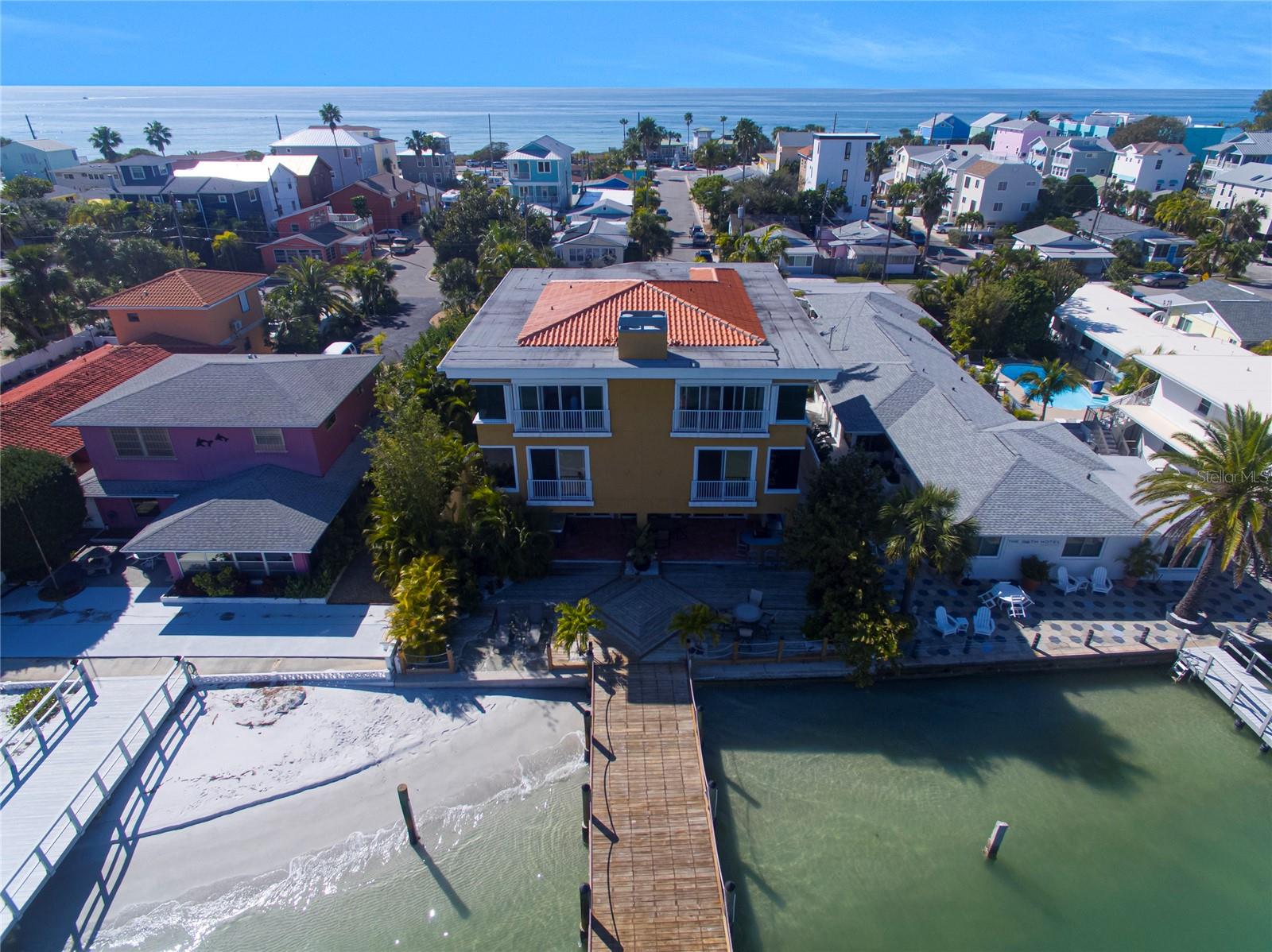 SUNSET BEACH - Residential