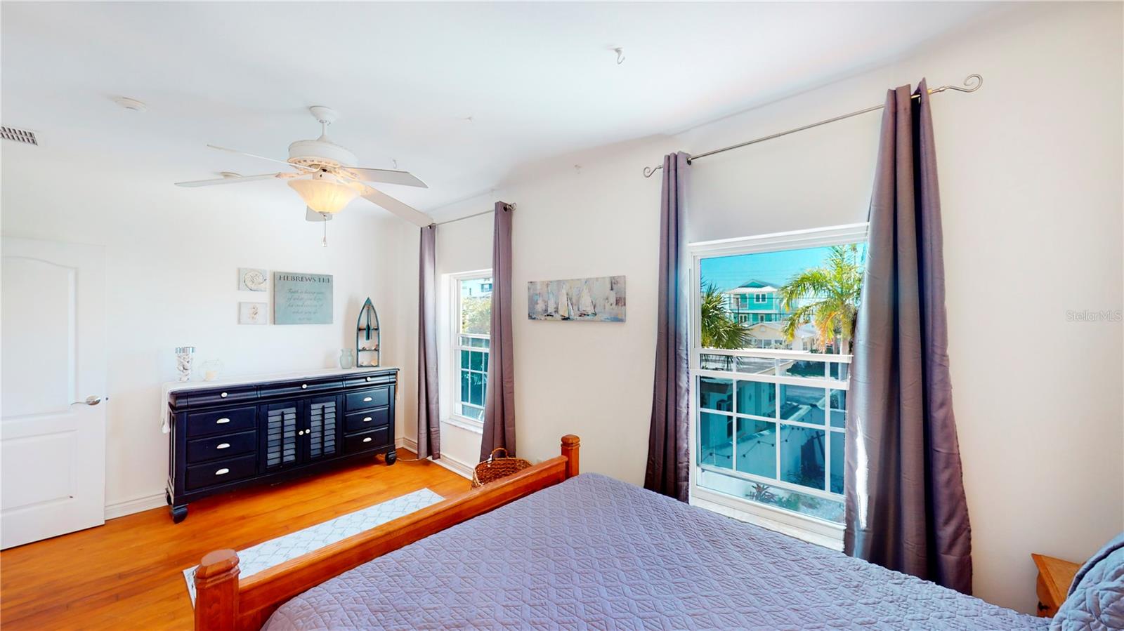 SUNSET BEACH - Residential