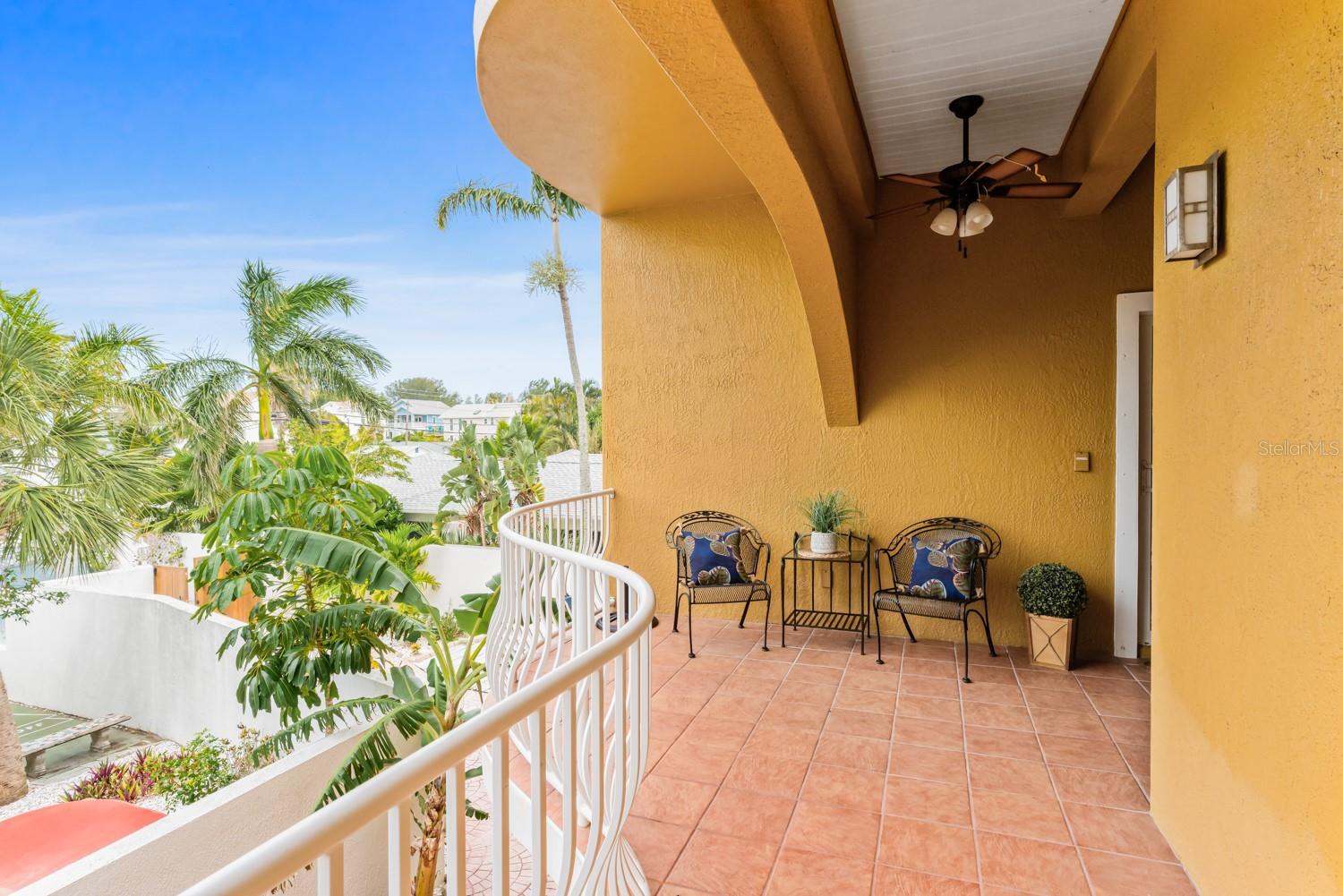 SUNSET BEACH - Residential