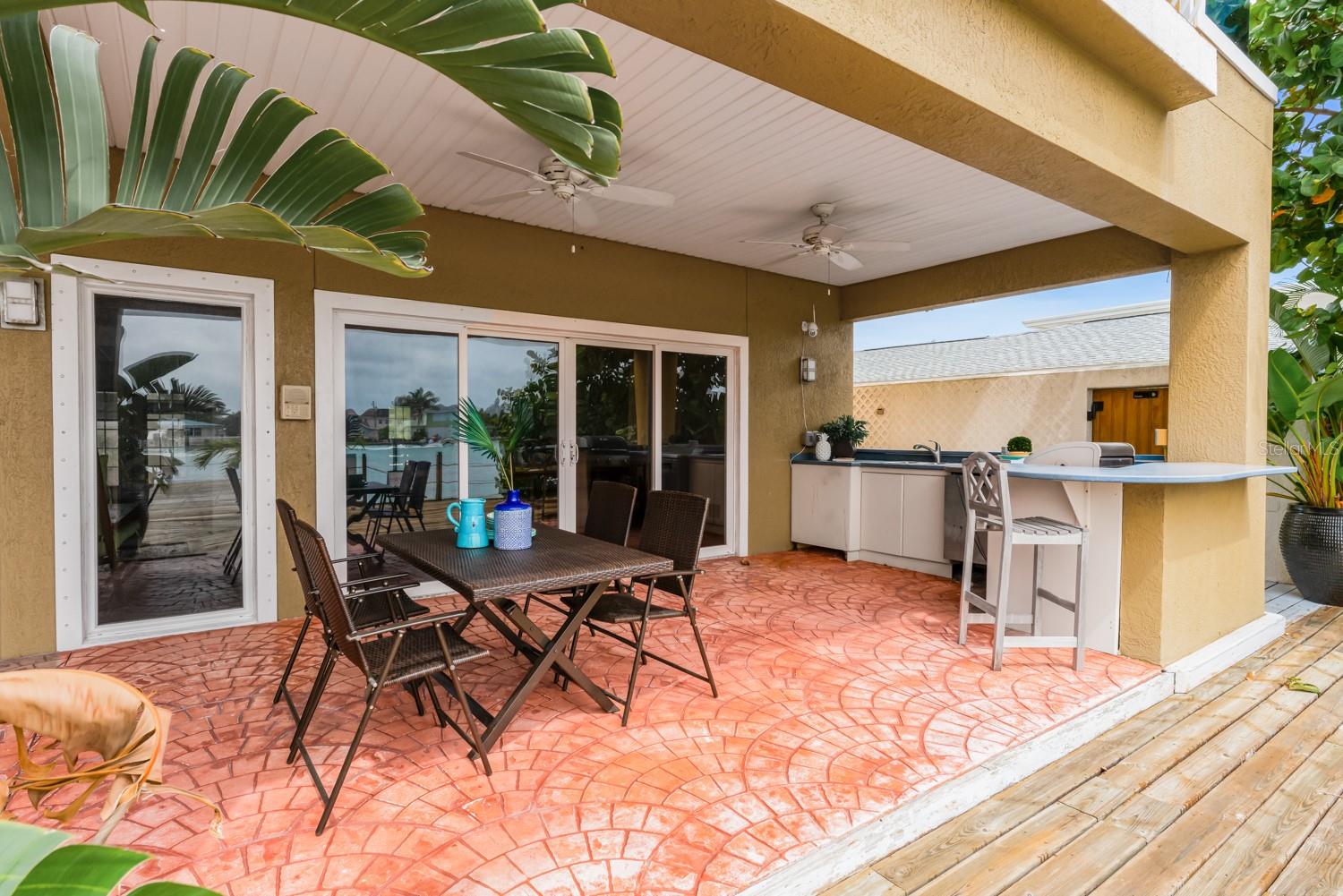 SUNSET BEACH - Residential