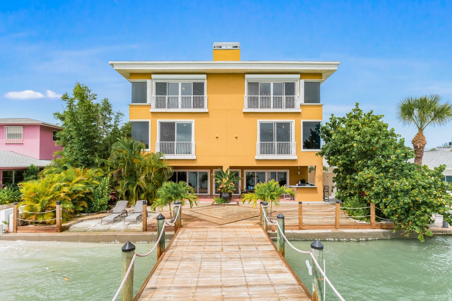 SUNSET BEACH - Residential