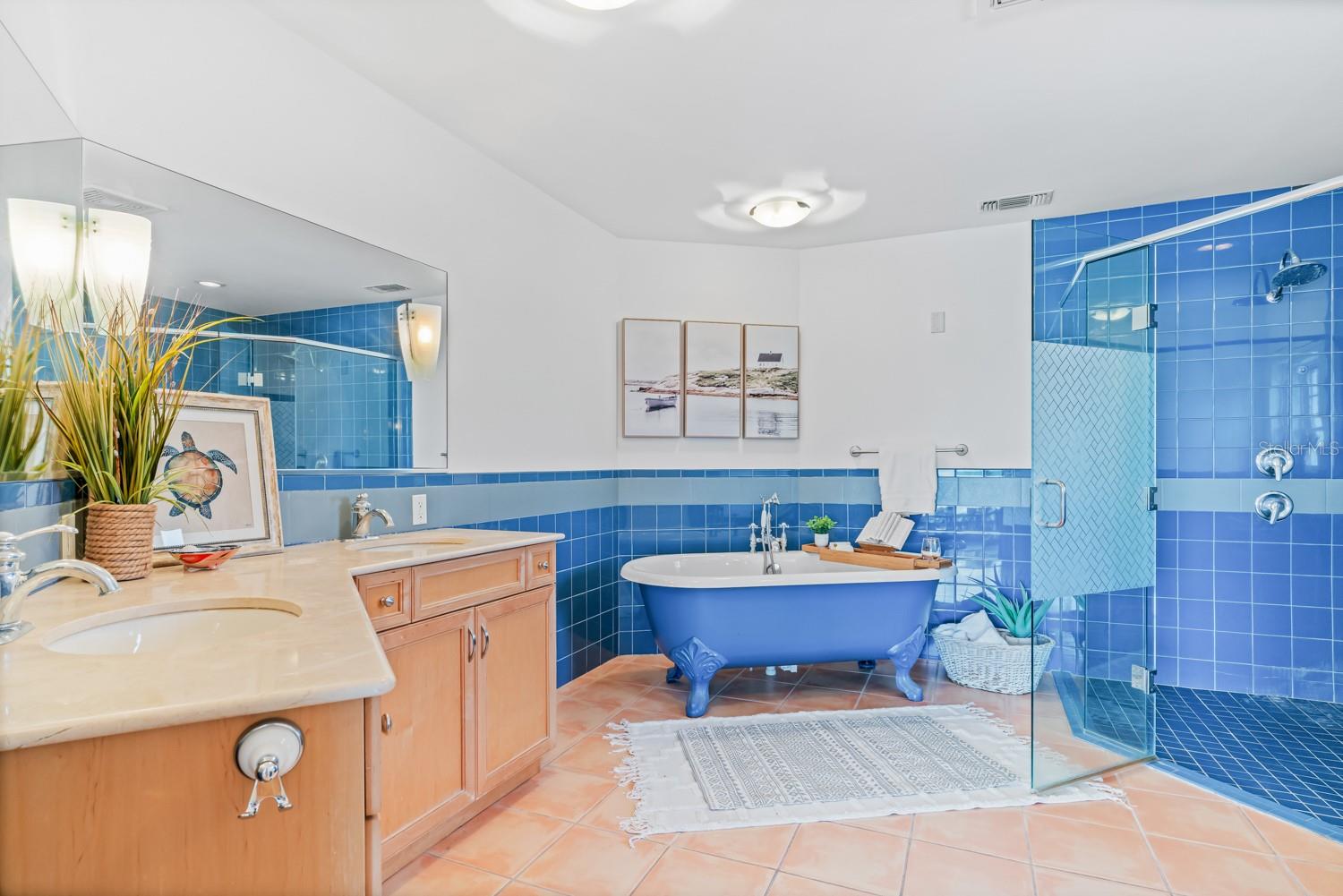 SUNSET BEACH - Residential