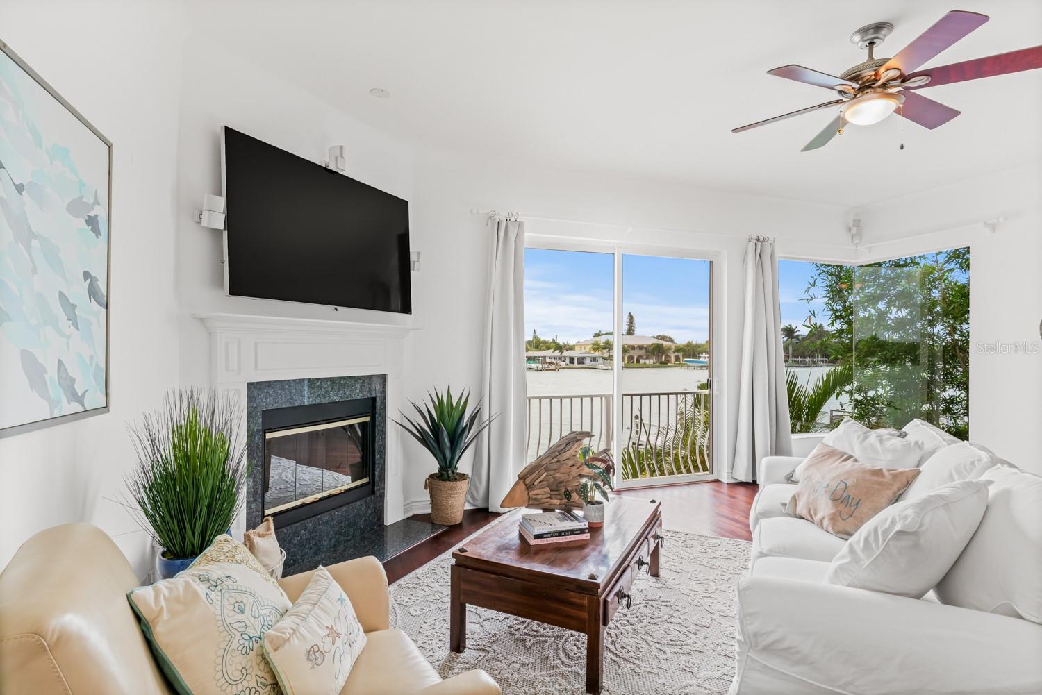 SUNSET BEACH - Residential